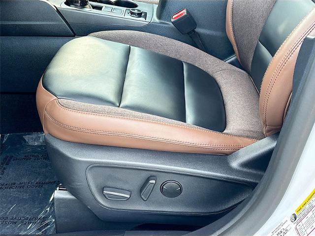 Certified 2025 Ford Bronco Sport Outer Banks w/ Outer Banks Tech Package+ AWD/4WD image 21