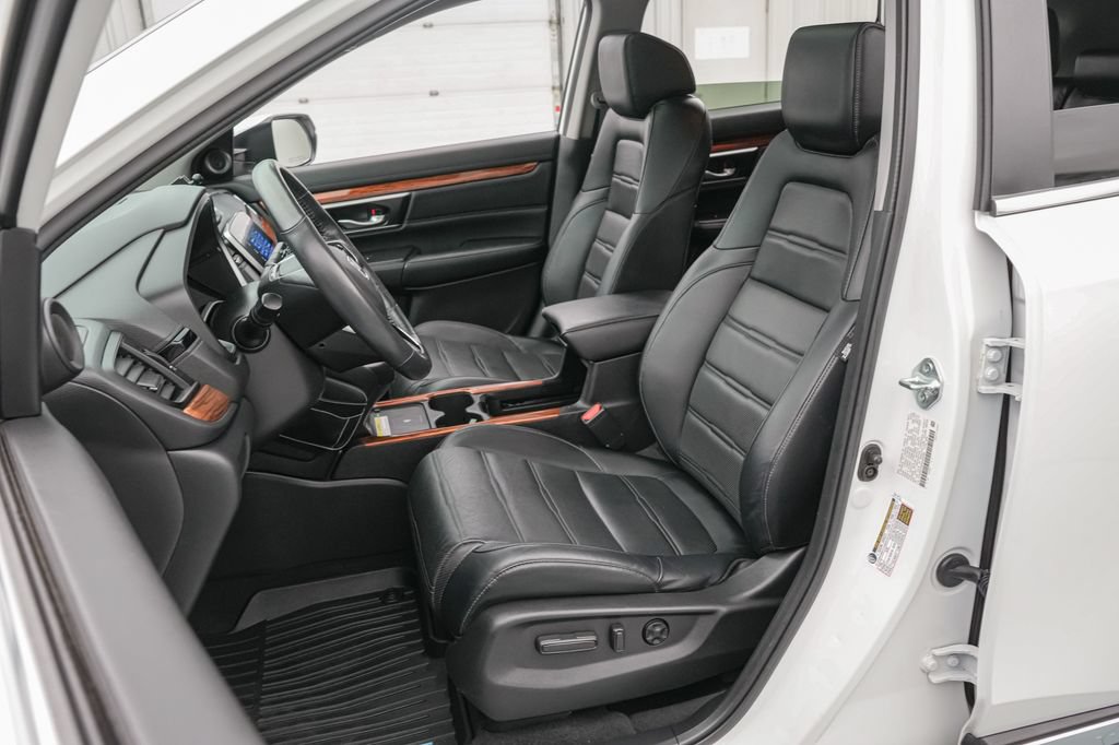 Used 2022 Honda CR-V Touring image 11
