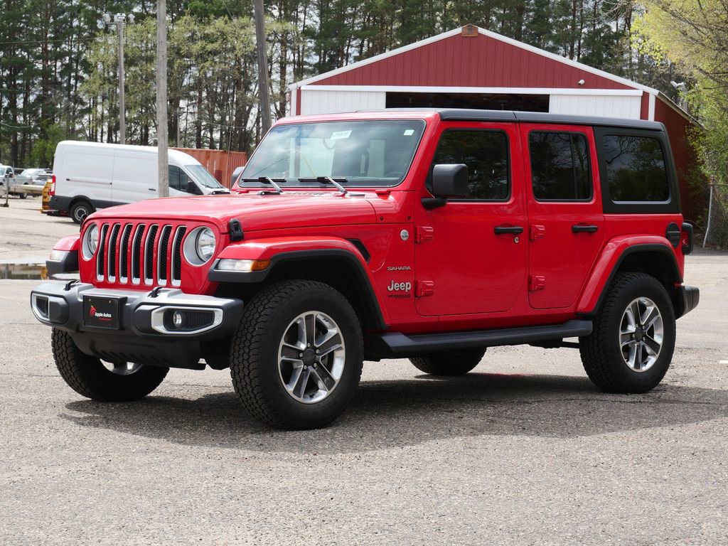 Used 2019 Jeep Wrangler Unlimited Sahara w/ Cold Weather Group AWD/4WD image 6