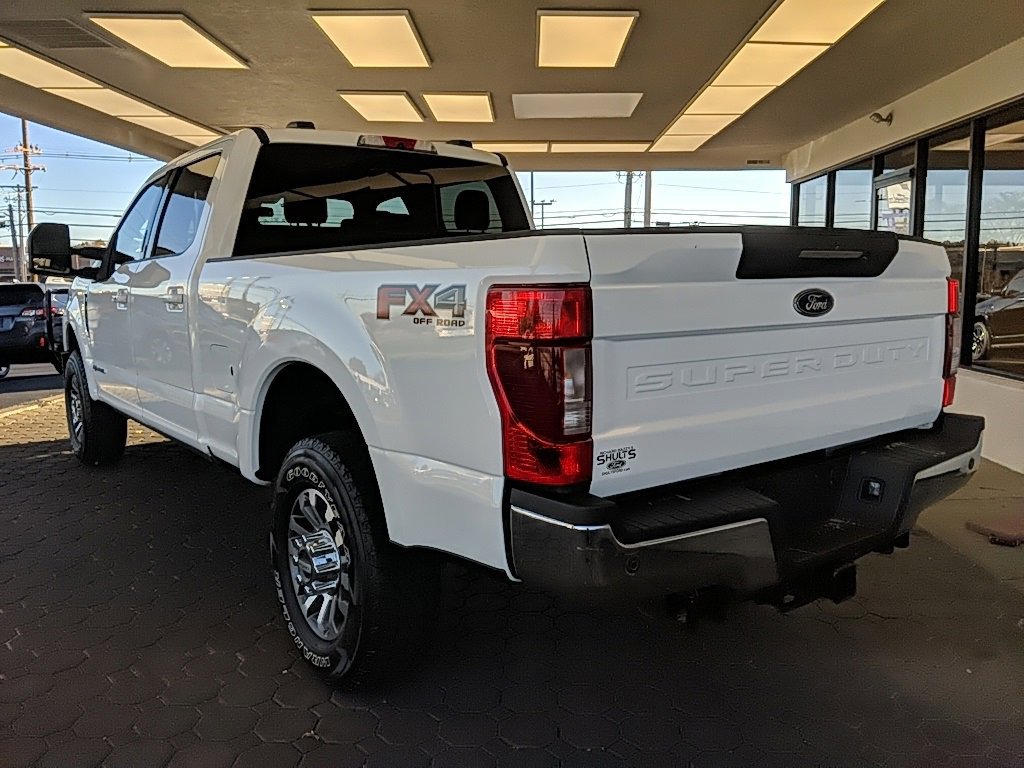 Certified 2022 Ford F350 Lariat w/ Lariat Ultimate Package image 5