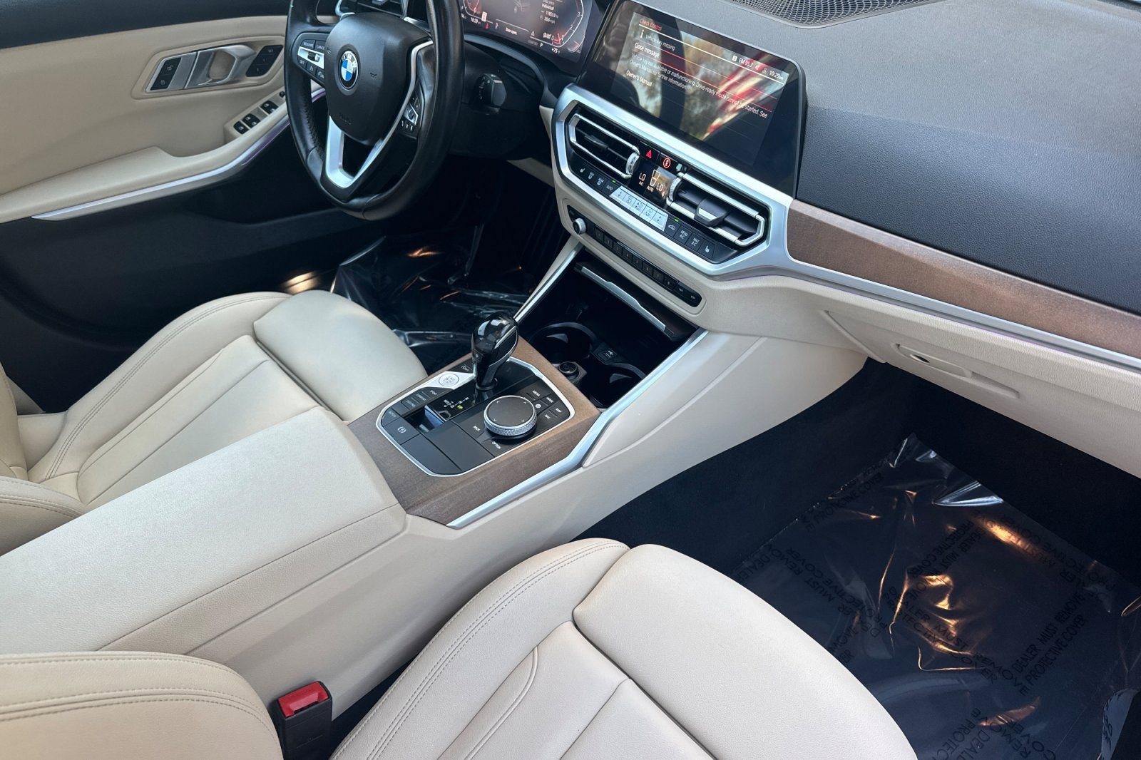 Used 2021 BMW 330i Sedan w/ Convenience Package RWD image 16