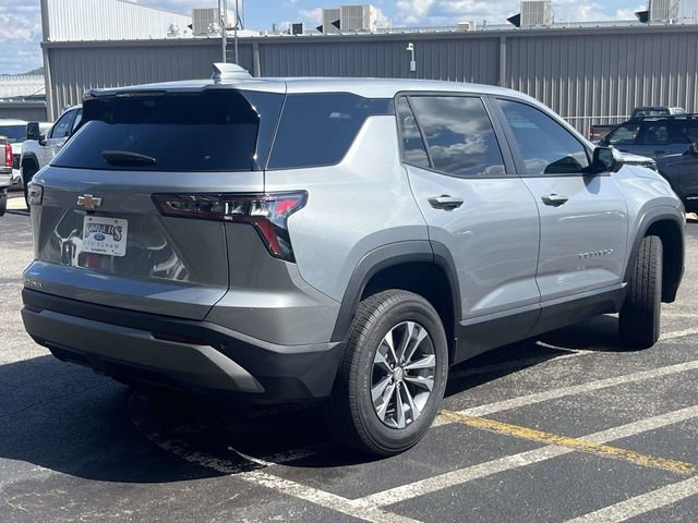 Used 2026 Chevrolet Equinox LT w/ Safety and Technology Package FWD image 3