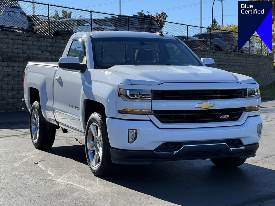 Used 2017 Chevrolet Silverado 1500 LT w/ LT Convenience Package