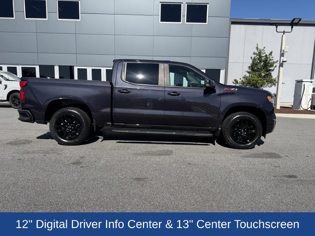 Used 2022 Chevrolet Silverado 1500 RST w/ Z71 Off-Road Package AWD/4WD image 7