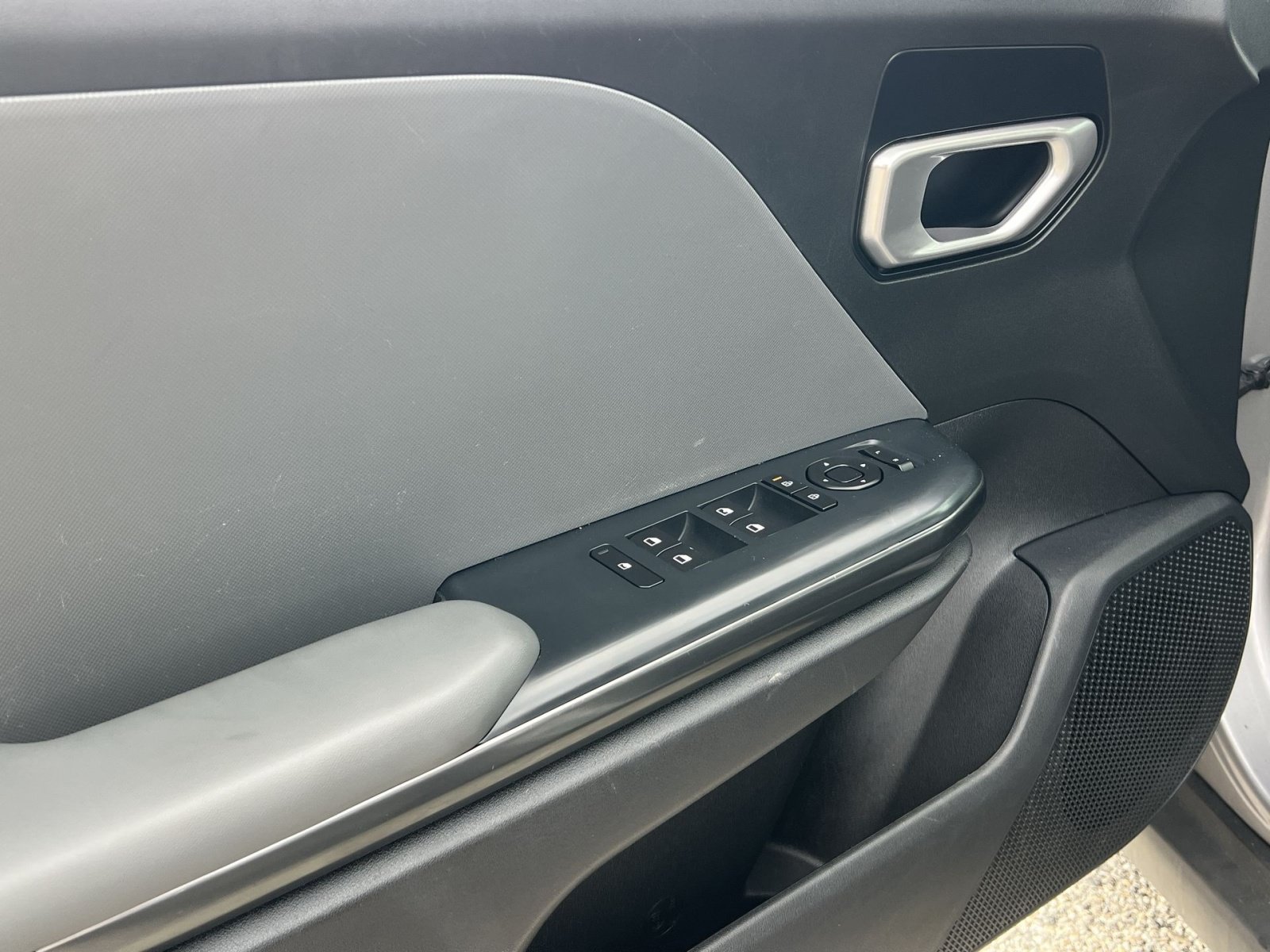 Used 2025 Kia K4 FWD image 15