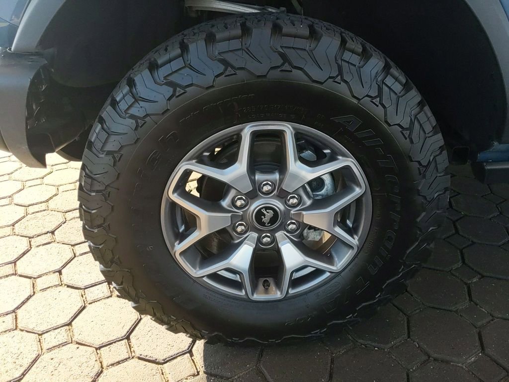 Certified 2025 Ford Bronco Badlands AWD/4WD image 10