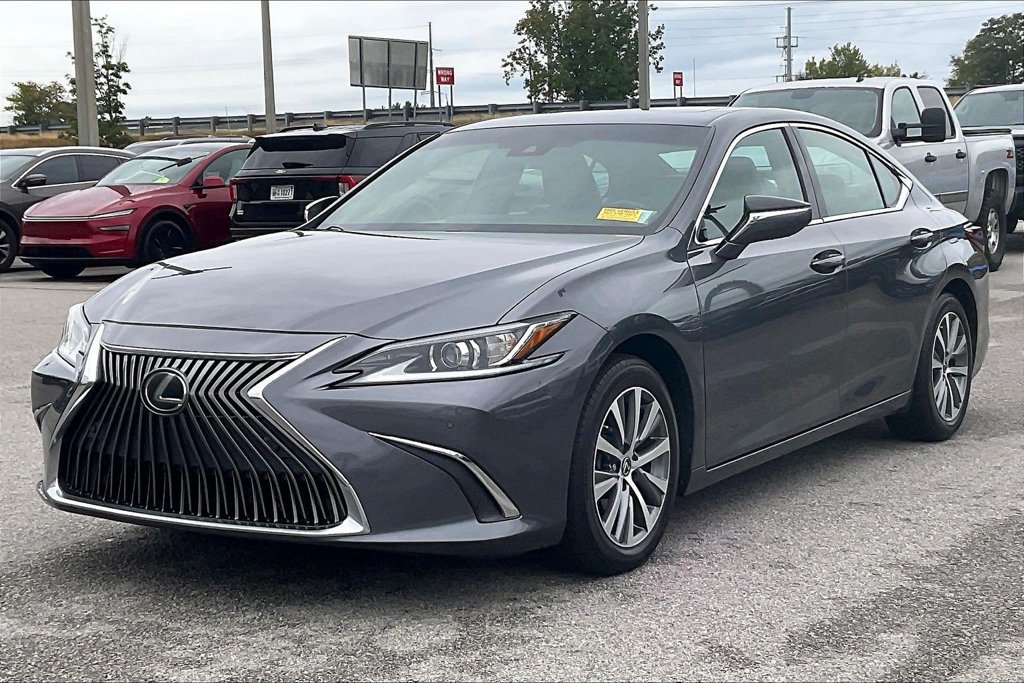 Used 2019 Lexus ES 350 w/ Premium Package FWD image 3