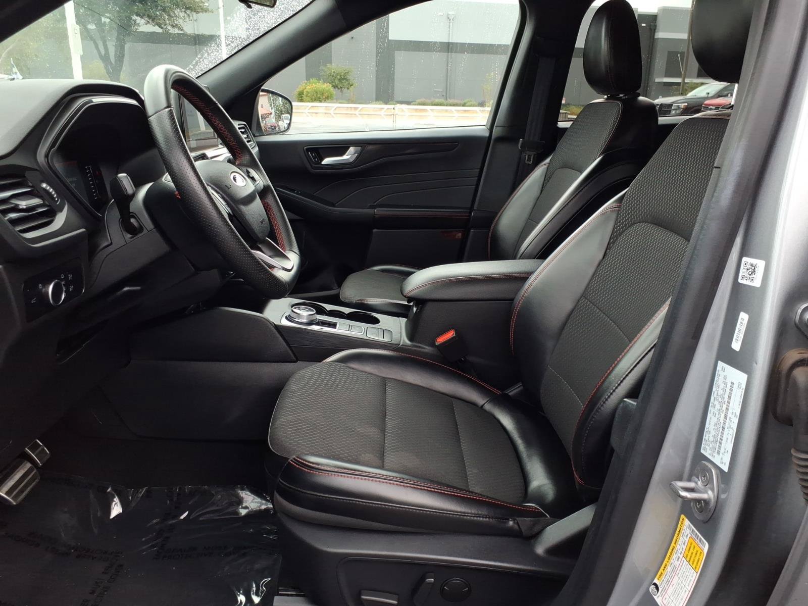Certified 2024 Ford Escape ST-Line FWD image 12