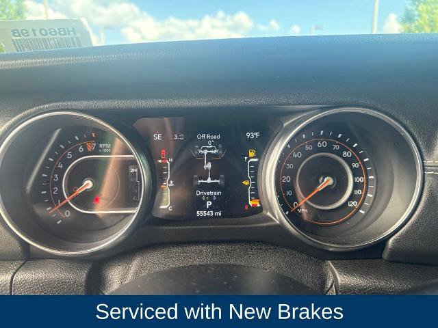 Used 2021 Jeep Gladiator Overland w/ Popular Equipment Package AWD/4WD image 23