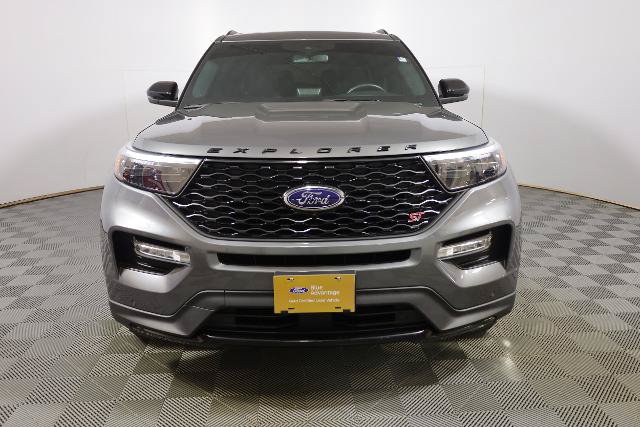 Certified 2023 Ford Explorer ST w/ Equipment Group 401A AWD/4WD image 4