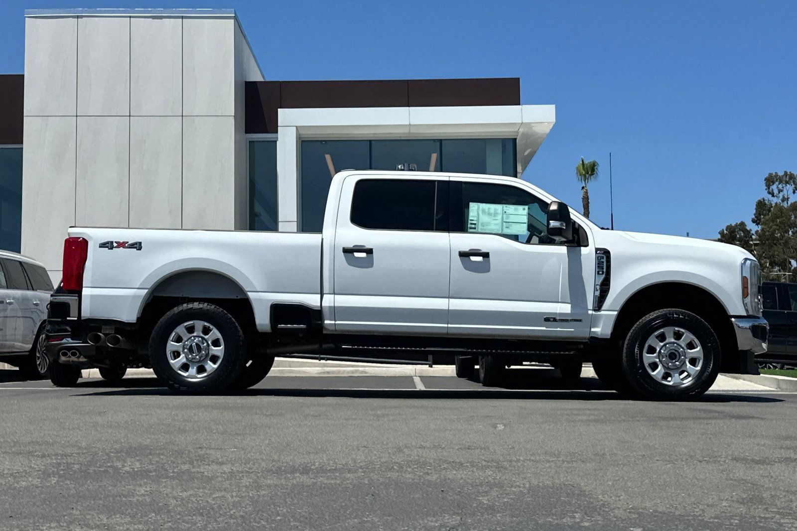 Certified 2024 Ford F250 XLT AWD/4WD image 2