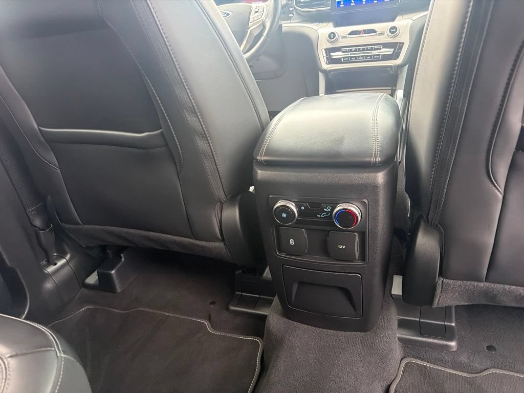 Certified 2023 Ford Explorer XLT w/ Equipment Group 202A AWD/4WD image 50