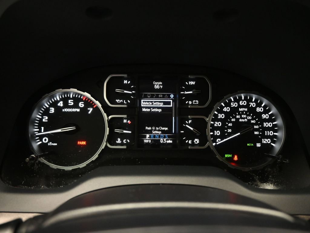 Used 2018 Toyota Tundra SR5 w/ TRD Off Road Package image 14