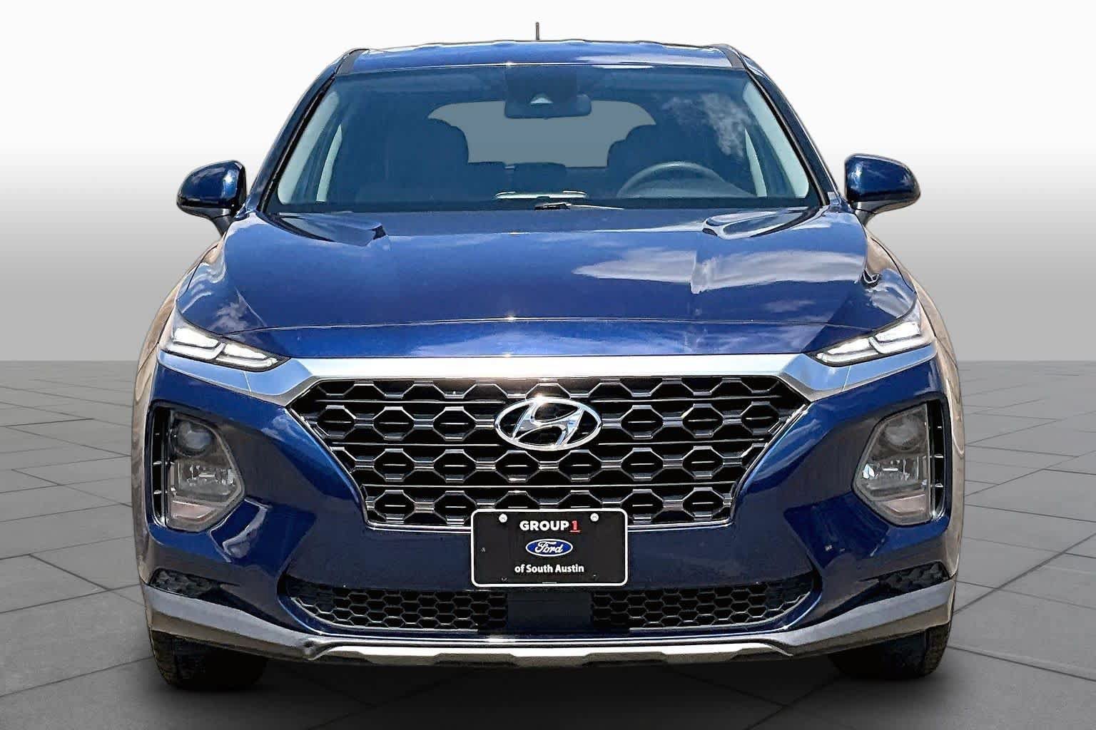 Used 2019 Hyundai Santa Fe SE FWD image 4