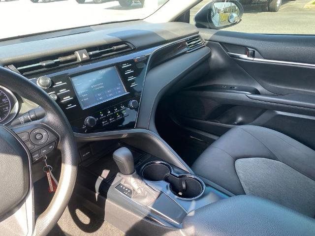 Used 2019 Toyota Camry LE FWD image 24