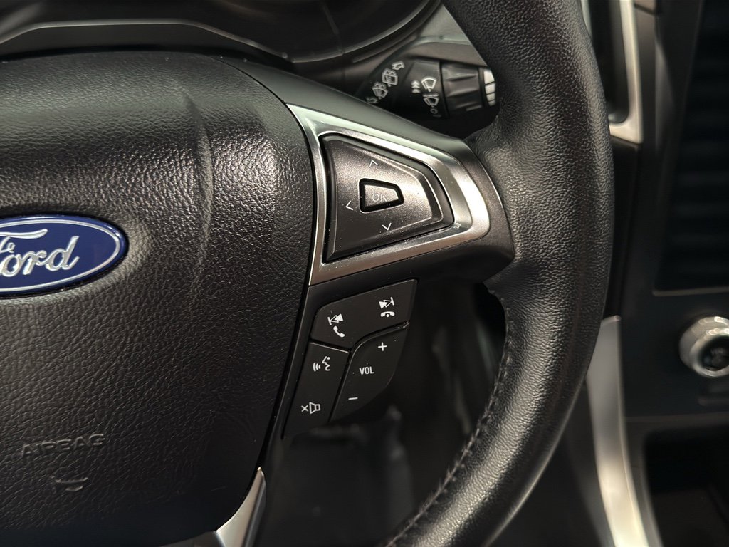 Certified 2023 Ford Edge SEL image 13