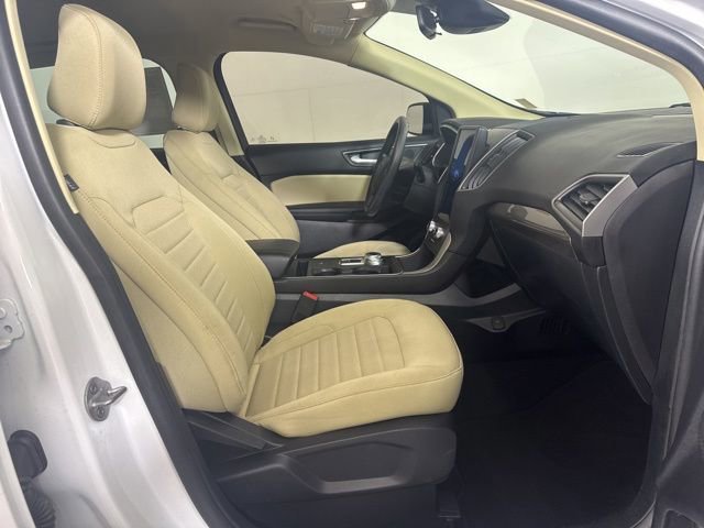 Certified 2021 Ford Edge SE image 8
