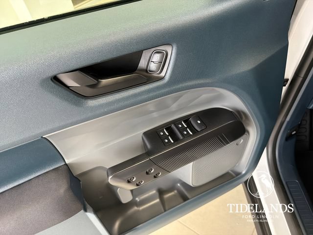 Certified 2022 Ford Maverick XL FWD image 15