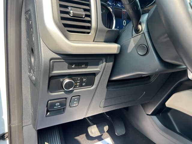 Certified 2024 Ford Expedition XLT AWD/4WD image 9