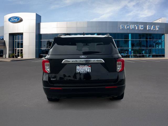 Certified 2023 Ford Explorer XLT RWD image 4