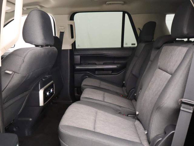 Certified 2023 Ford Expedition XLT image 38