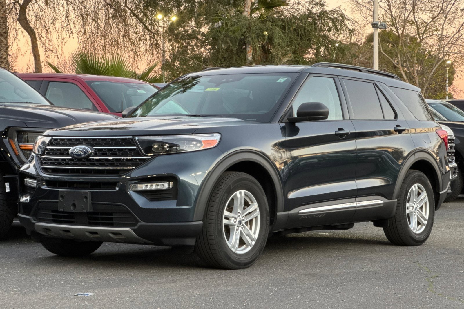 Certified 2022 Ford Explorer XLT w/ Equipment Group 202A image 9