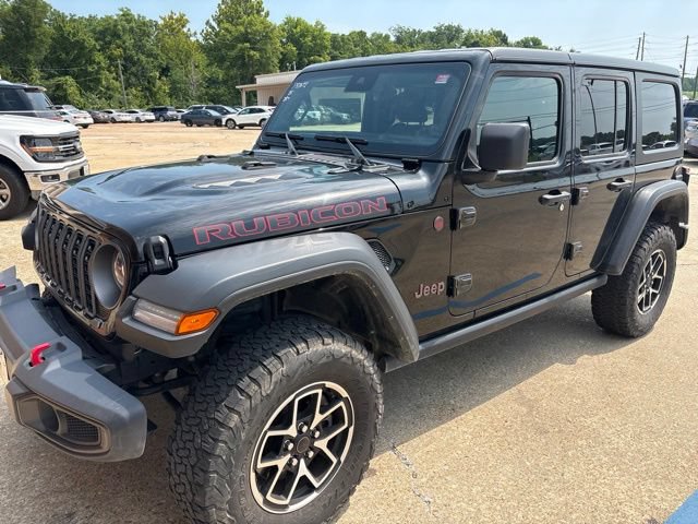 Used 2025 Jeep Wrangler Unlimited Rubicon AWD/4WD image 1