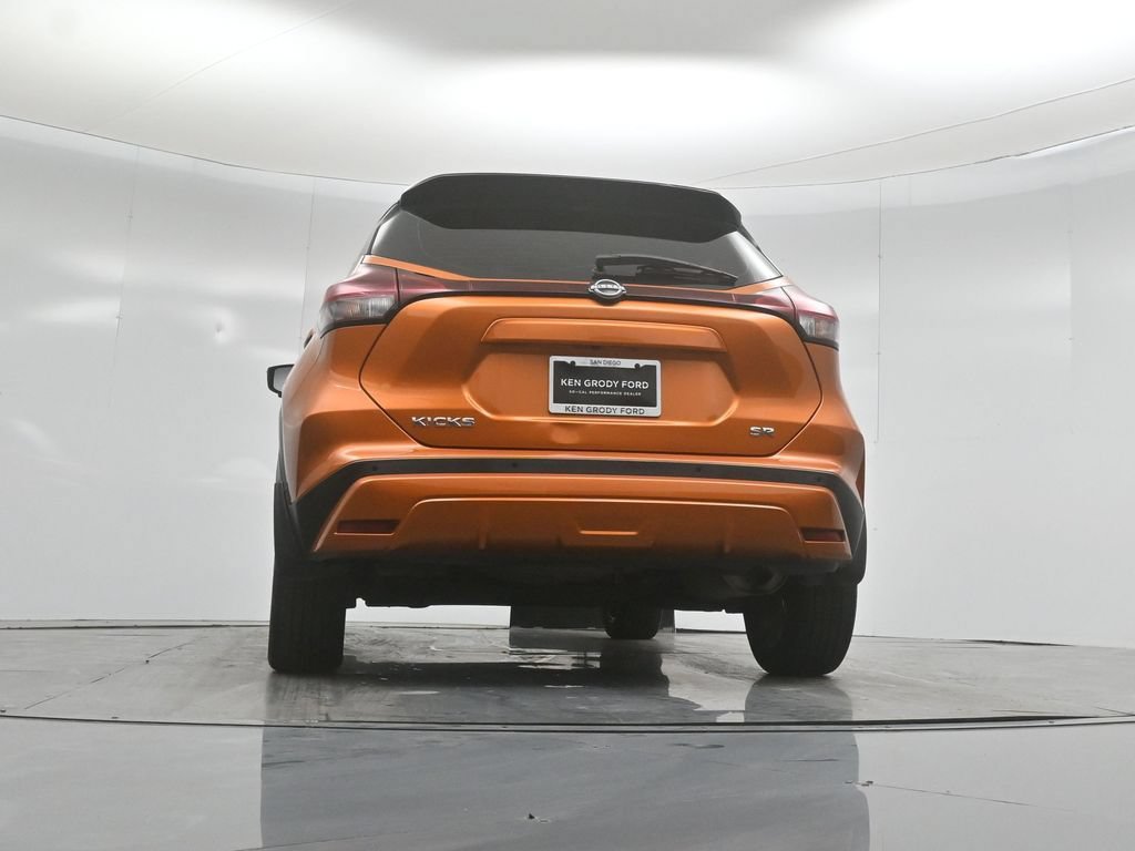 Used 2023 Nissan Kicks SR FWD image 48