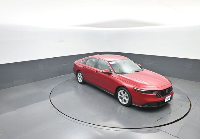 Used 2023 Honda Accord LX image 16