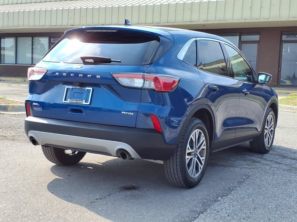 Certified 2022 Ford Escape SEL AWD/4WD image 5