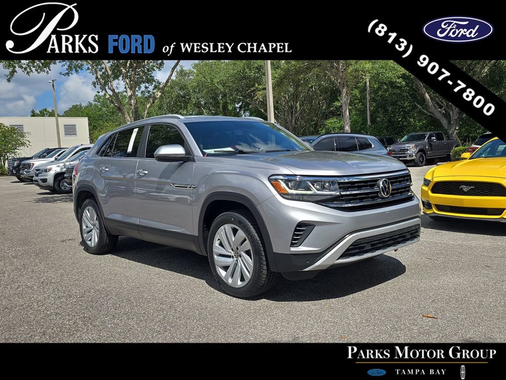 Used 2020 Volkswagen Atlas Cross Sport SE w/ Towing Package AWD/4WD image 1