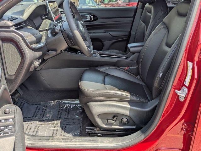Used 2023 Jeep Compass Limited AWD/4WD image 12