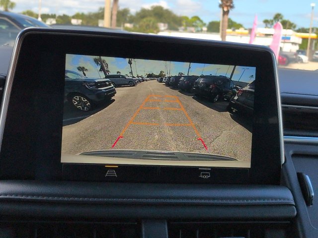Used 2023 Chevrolet Suburban LT AWD/4WD image 23