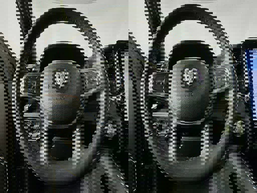 Used 2022 RAM 1500 Laramie image 19