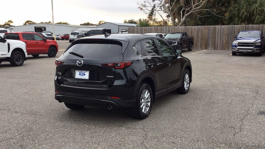 Used 2023 MAZDA CX-5 AWD 2.5 S w/ Select Package image 5