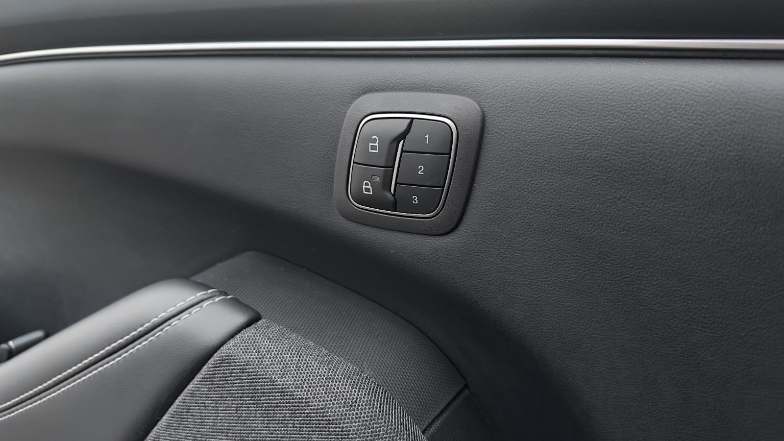 Certified 2021 Ford Mustang Mach-E Premium image 28