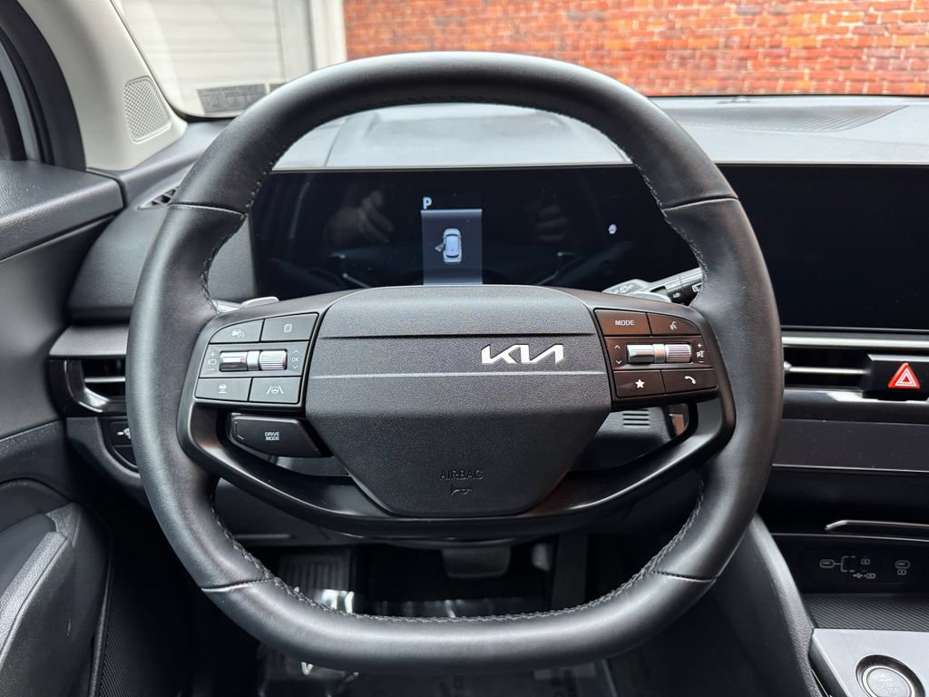 Used 2026 Kia Sportage LX FWD image 13