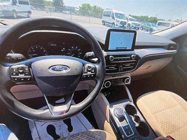 Certified 2022 Ford Escape SE AWD/4WD image 9