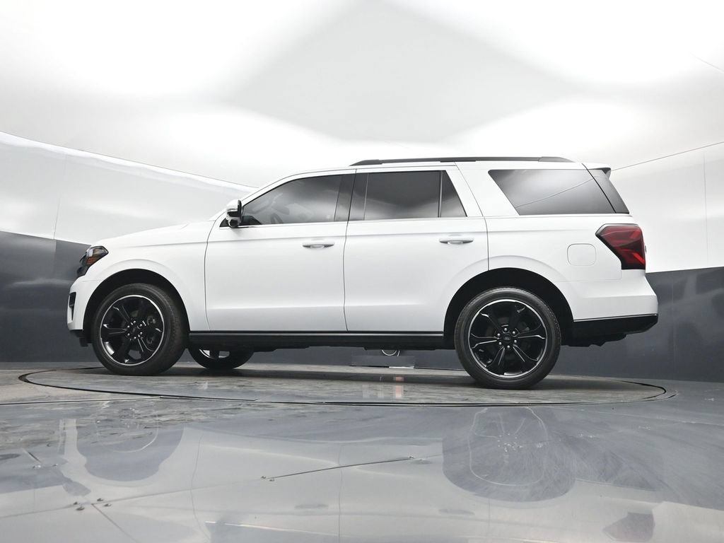 Certified 2023 Ford Expedition Limited AWD/4WD image 7
