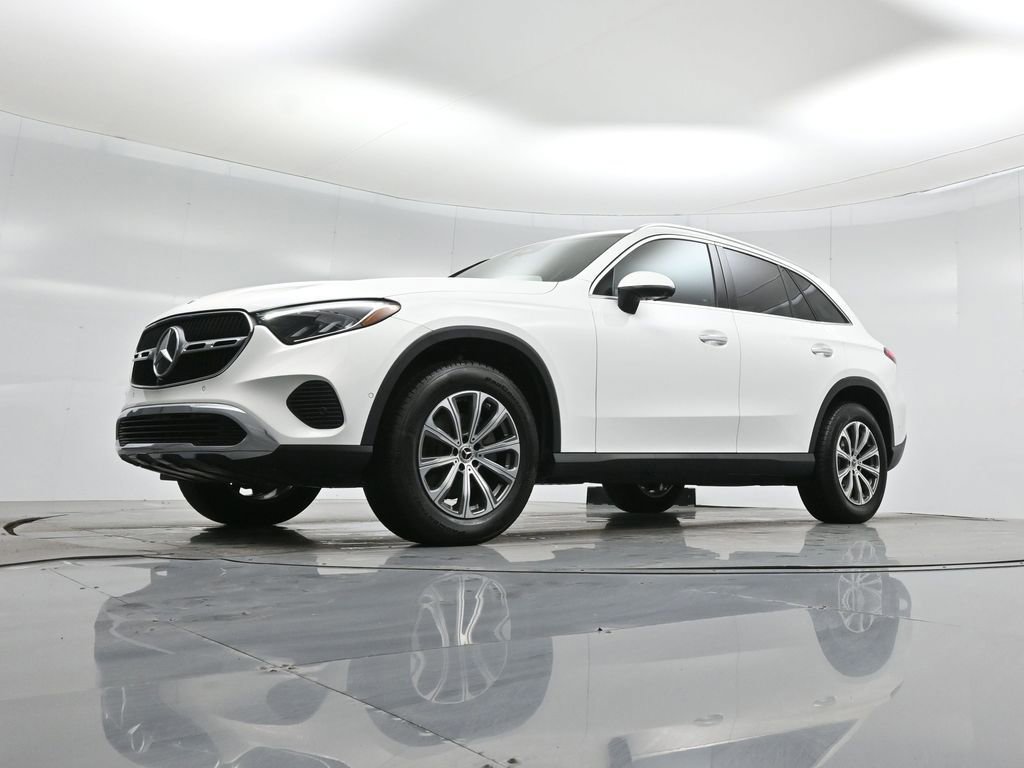 Used 2024 Mercedes-Benz GLC 300 GLC 300 image 26
