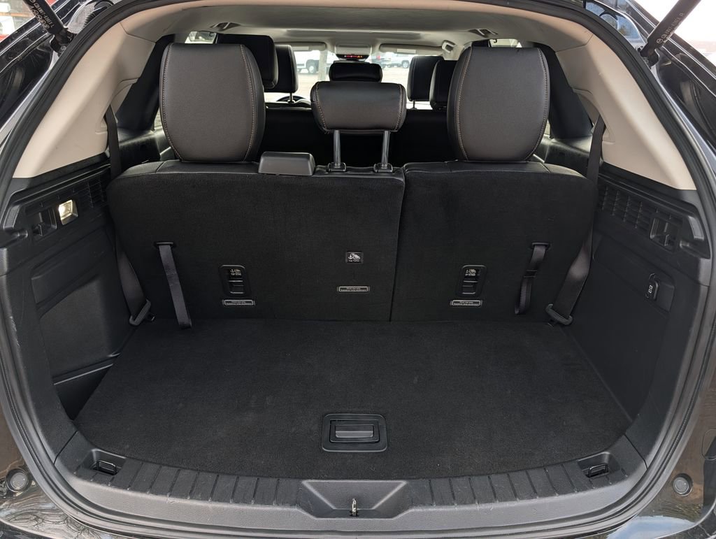 Used 2024 MAZDA CX-90 3.3 Turbo w/ Preferred Plus image 10