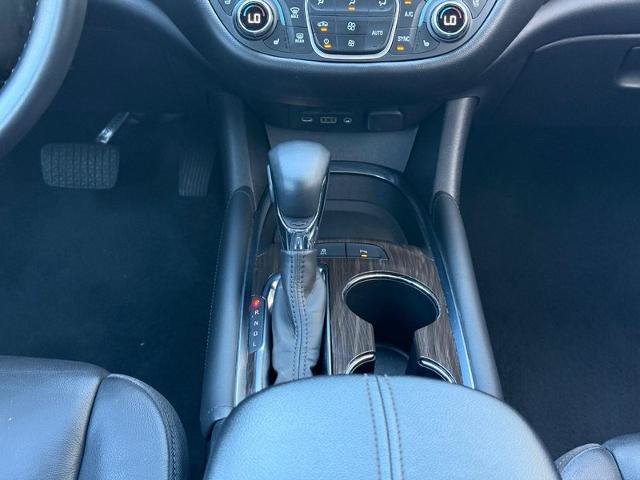 Used 2024 Chevrolet Malibu LT FWD image 12