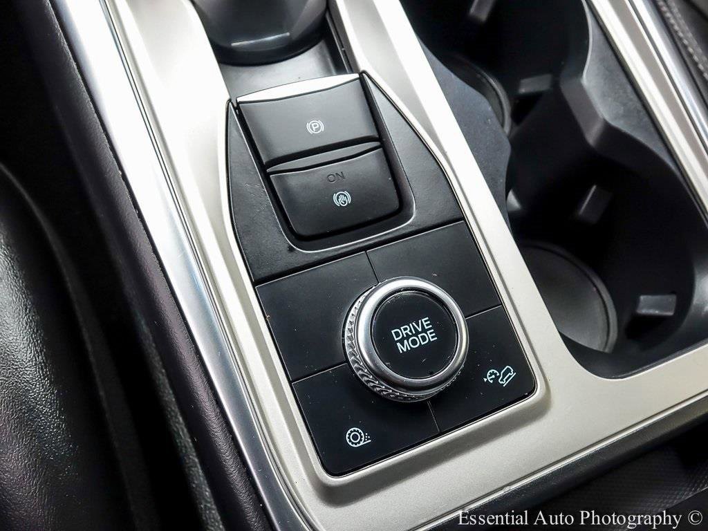 Certified 2022 Ford Explorer XLT w/ Equipment Group 202A image 19