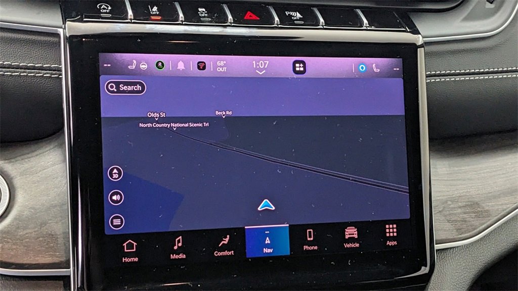 Used 2025 Jeep Grand Cherokee L Limited image 25