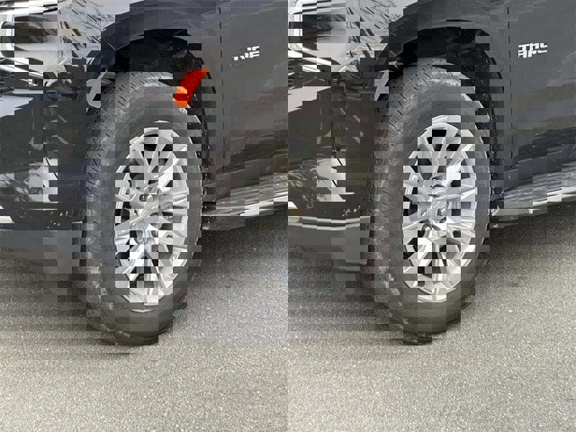 Used 2024 Chevrolet Tahoe Premier image 7