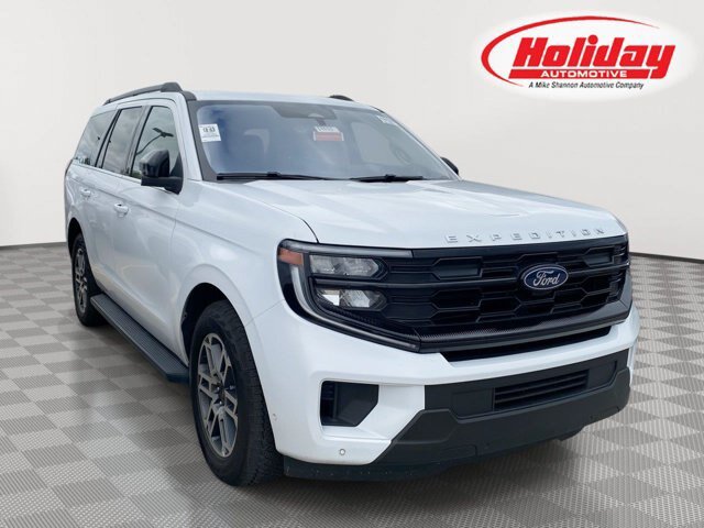 Certified 2025 Ford Expedition Active AWD/4WD image 1