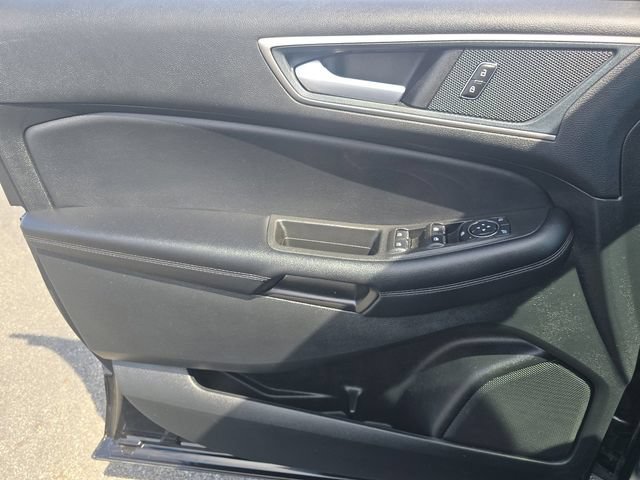 Certified 2024 Ford Edge SEL w/ Convenience Package AWD/4WD image 25