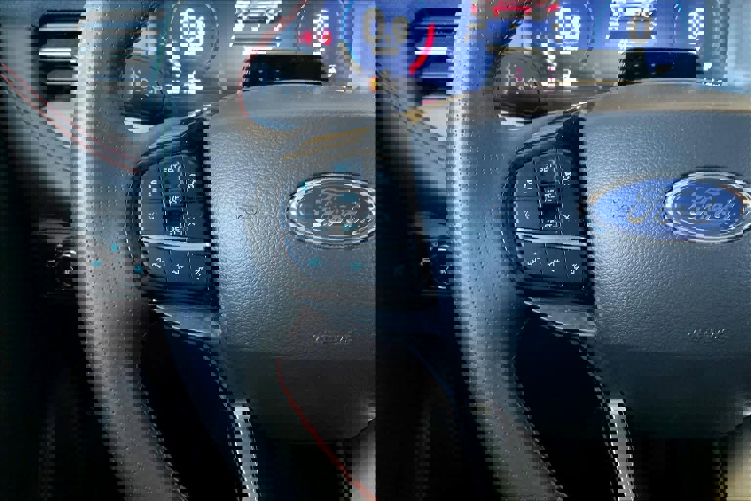 Certified 2025 Ford Explorer ST-Line w/ Premium Package image 22