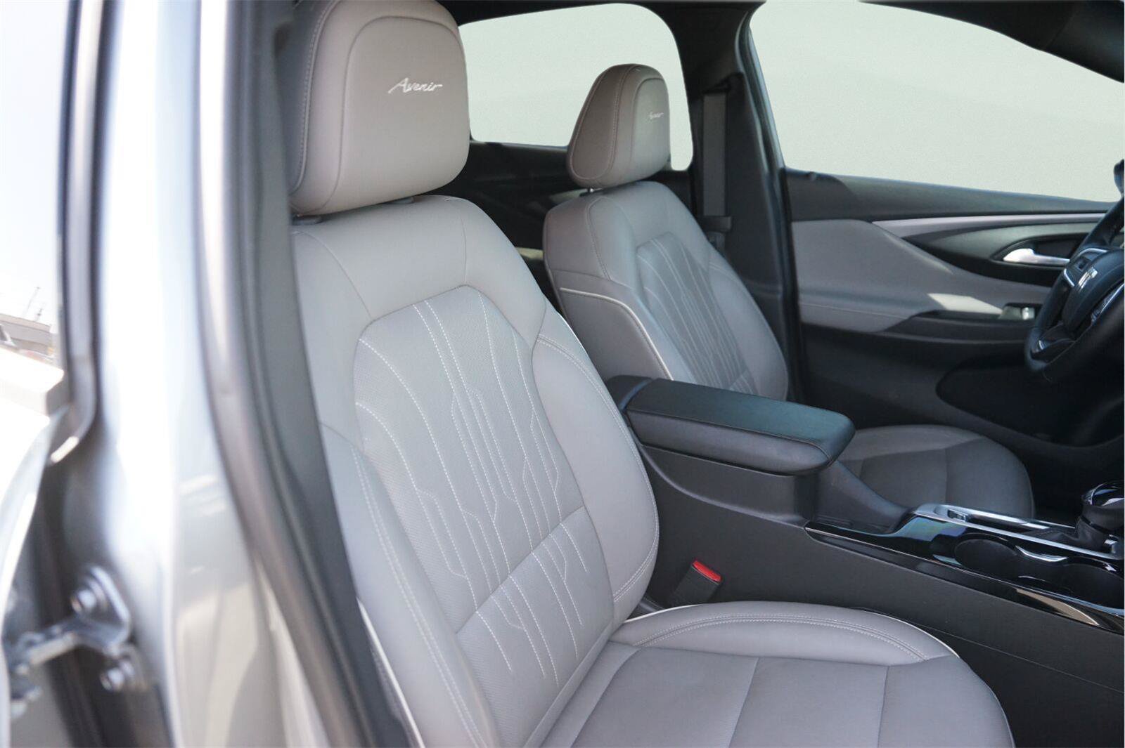 Used 2025 Buick Envista Avenir FWD image 19