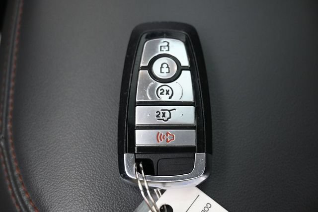 Certified 2025 Ford Expedition Active AWD/4WD image 26